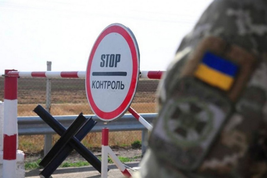 Для однієї з категорій військовозобов’язаних спрощено умови виїзду за кордон