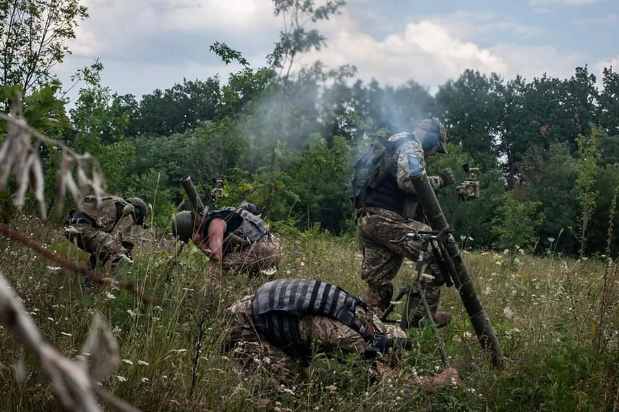 Мінус 300 окупантів і уражені склади: війна в Україні 9 серпня – ситуація на фронті і втрати противника