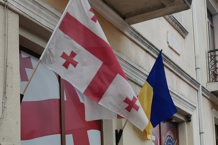 В яких країнах українським біженцям скасовують безплатне житло і медицину