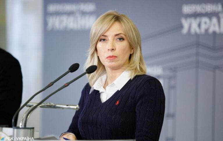 ПриватБанк почав блокувати рахунки мешканців з окупованих територій - що робити в цій ситуації