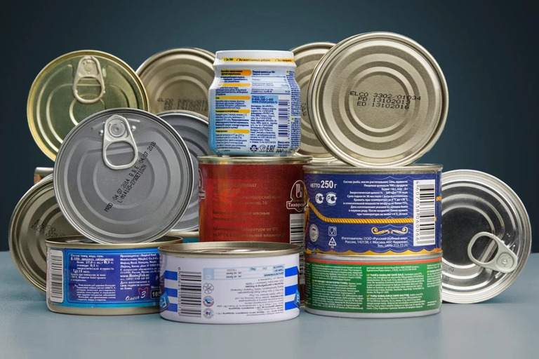 Життя в умовах війни - якими продуктами варто запастися на зиму