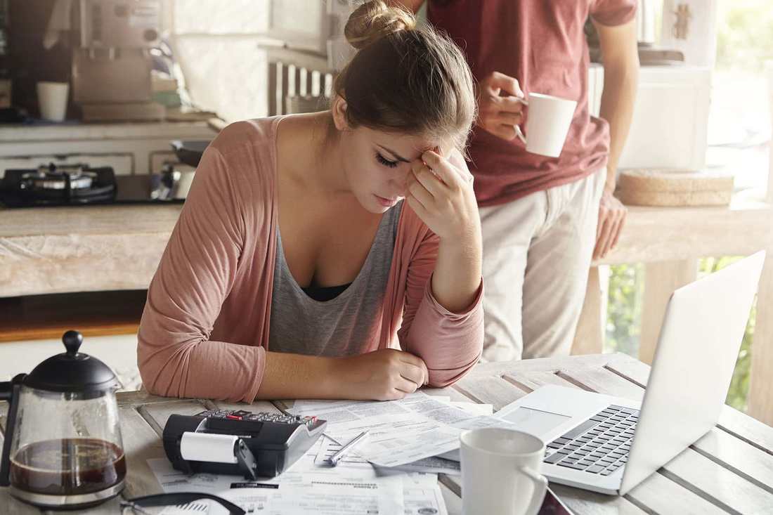 Опалювальнйи сезон - чи відключатимуть боржників в Україні від газу та електрики взимку