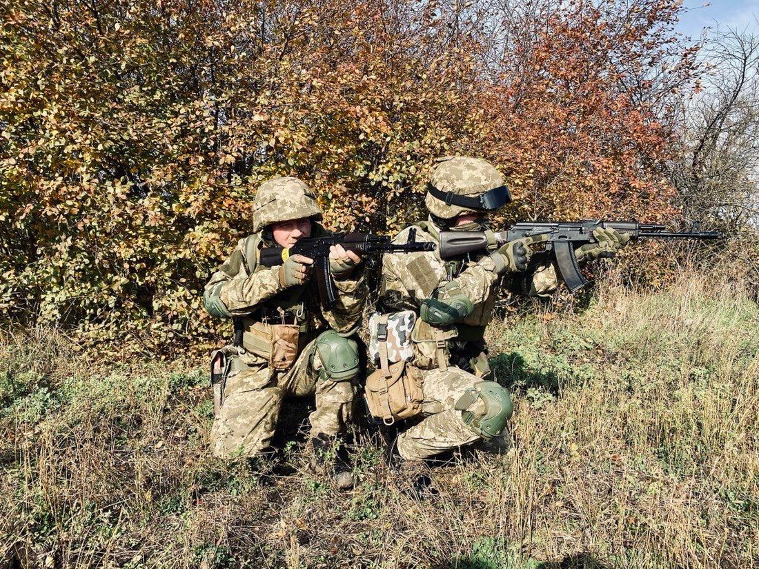 Мінус 600 окупантів, два гелікоптери і 12 дронів – війна в Україні 5 листопада, ситуація на фронті