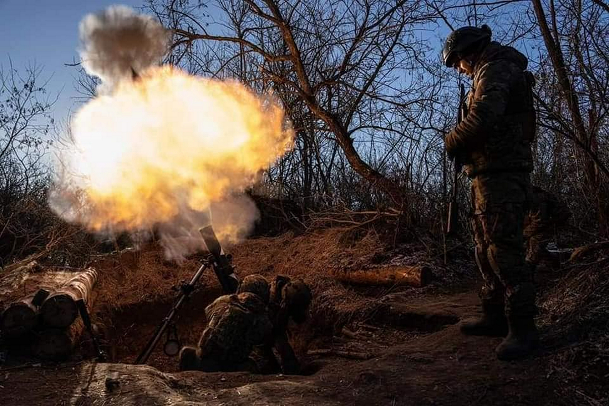 Ворог продовжує наступ на Бахмут, хоче захопити всю Донеччину – війна в Україні 14 січня