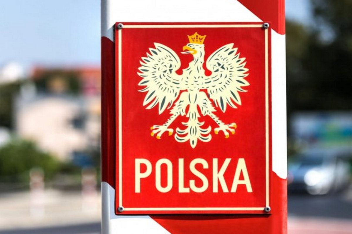 Нова допомога для біженців у Польщі – як отримати виплати 450 євро