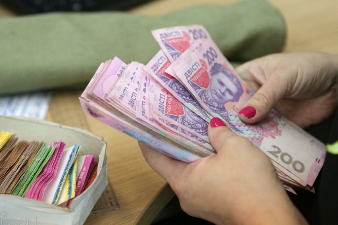Чи підвищать заробітну плату вчителям у 2023 році