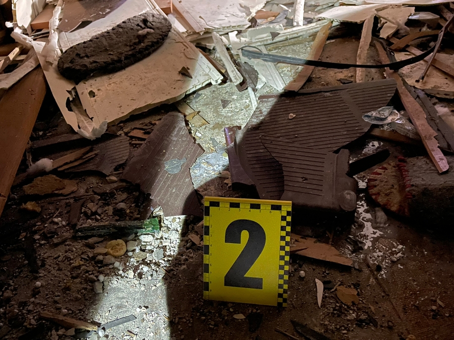 У Дніпрі військовий підірвав 3 гранати і відстрілювався від поліцейських (фото)