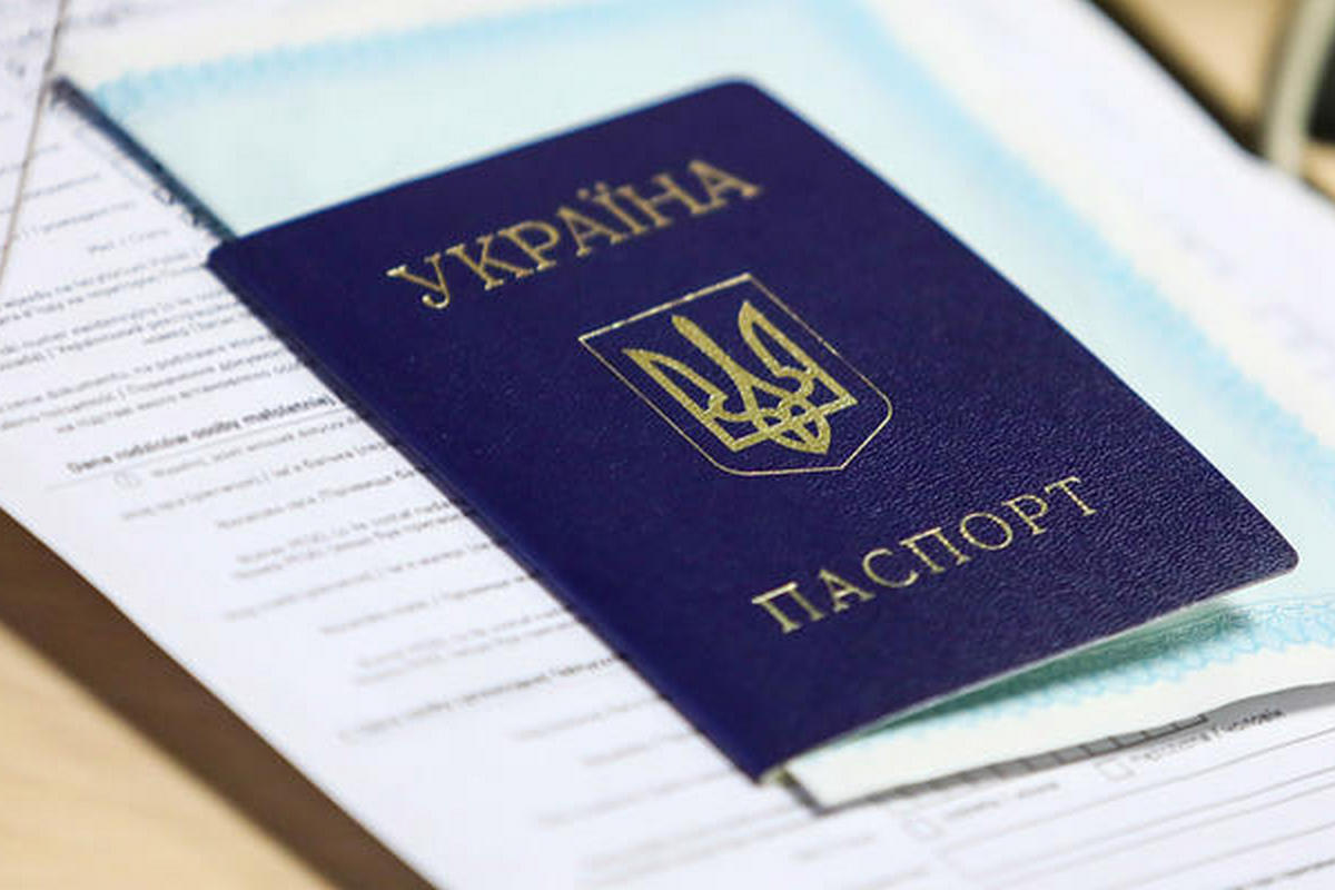 Які документи можна пересилати поштою за кордон