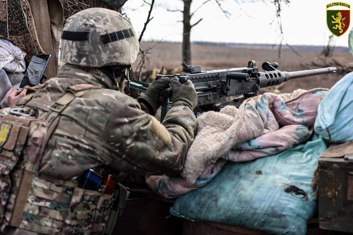 Шойгу вимагає "взяти негайно", а росіяни відмовляються йти у наступ – події на фронті 6 березня