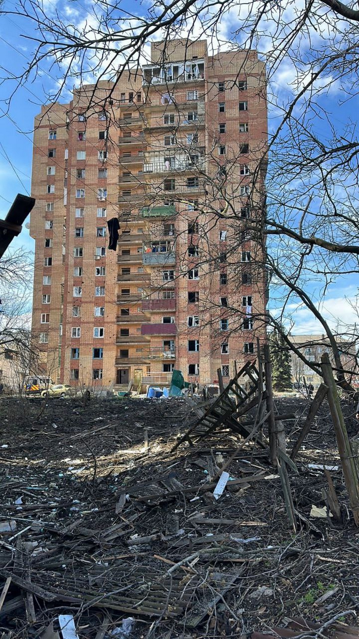ОНОВЛЕНО: Окупанти обстріляли Костянтинівку: 6 загиблих, 8 поранених (фото, відео)