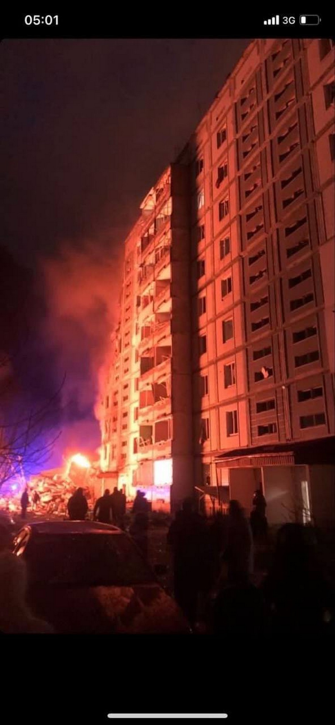 Масована ракетна атака 28 квітня вбила і поранила людей - все, що відомо (фото, відео)