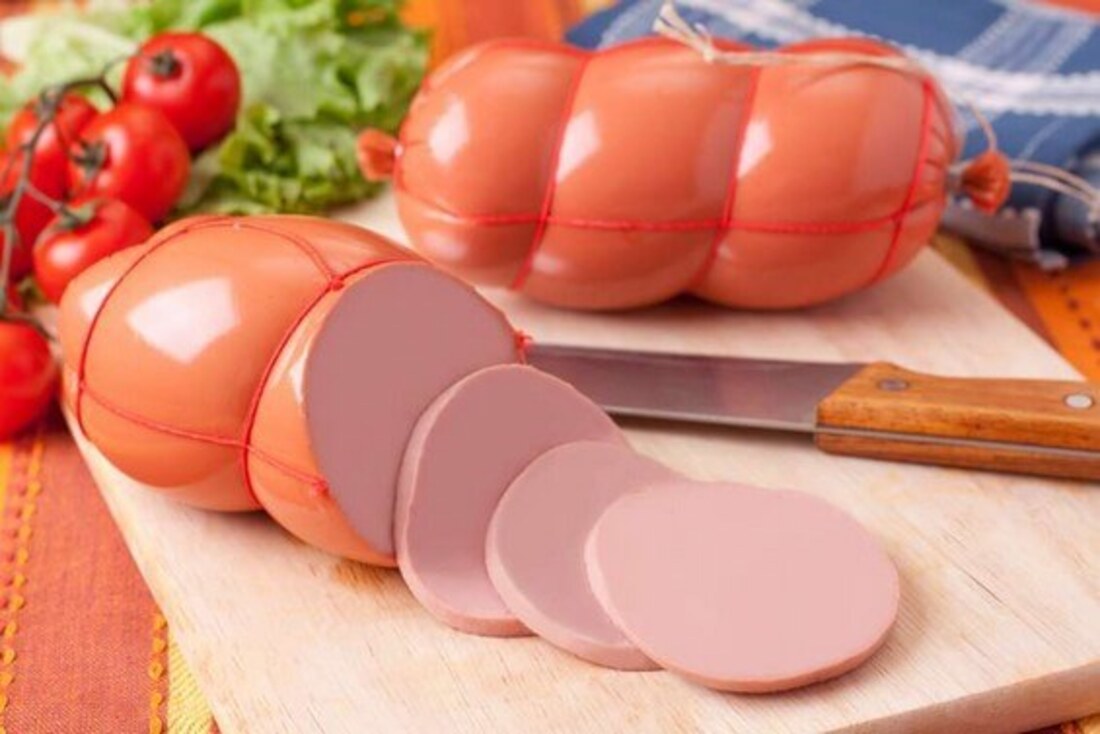 лікарська ковбаса