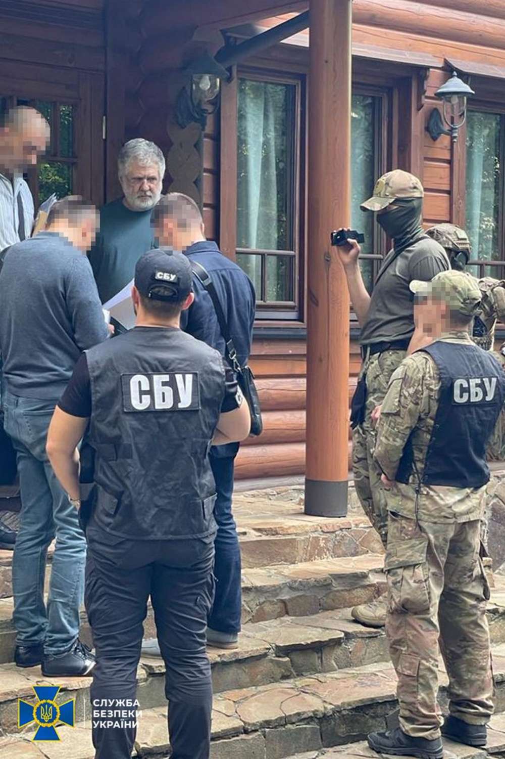 Коломойському повідомили про підозру за матеріалами СБУ (фото)