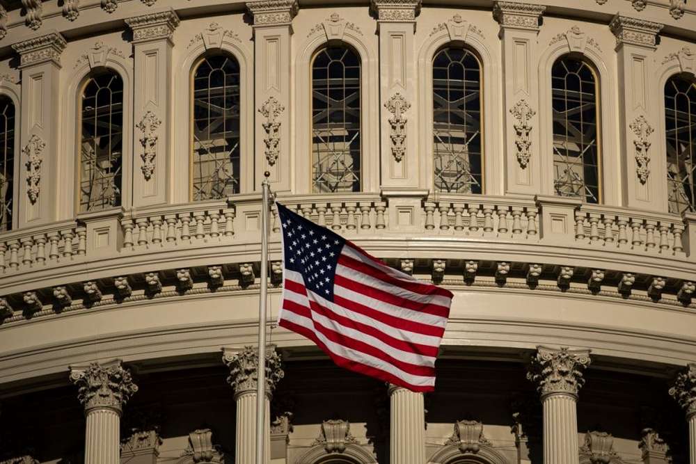 Шатдаун у США не стався, але що буде з підтримкою України? Байден зробив заяву