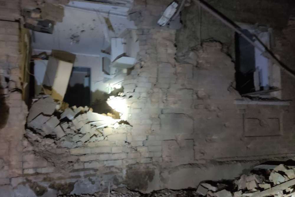 Нікополь залишився без води і частково без світла та тепла через ворожі обстріли 22 листопада 