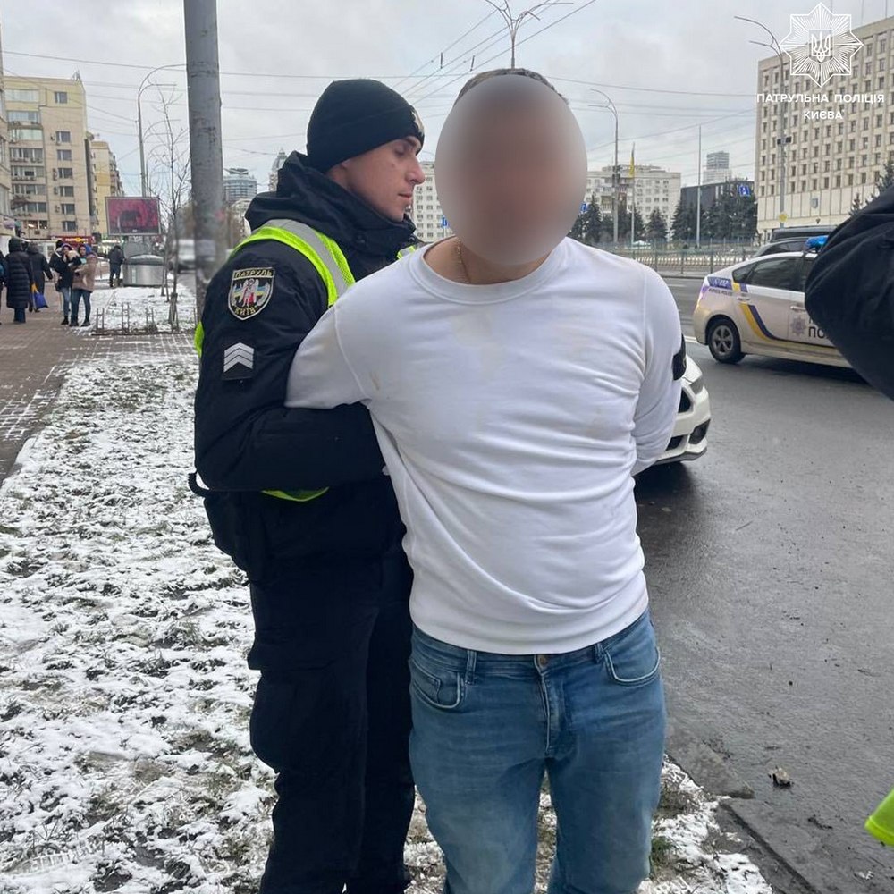 У Києві чоловік влаштував стрілянину на дорозі – деталі від поліції3