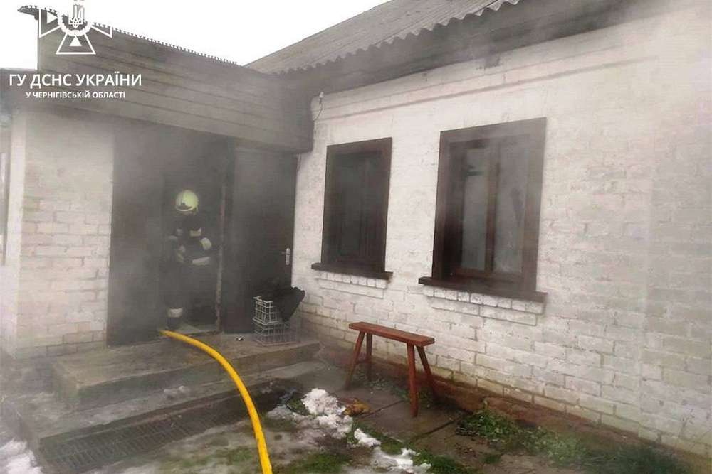 Загинули двоє маленьких дітей і їх мама: трагедія на Чернігівщині