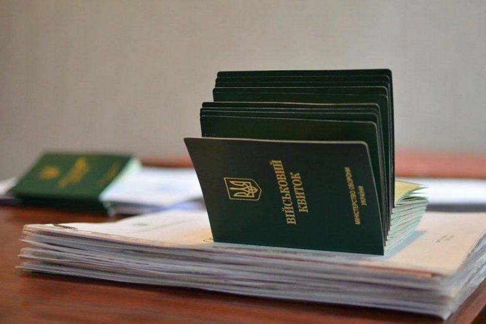 Загальна мобілізація – хто з українців має стати на військовий облік за кордоном