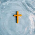 Три найсильніші молитви на Водохреща: як попросити Бога про здоров’я, удачу і виконання бажань