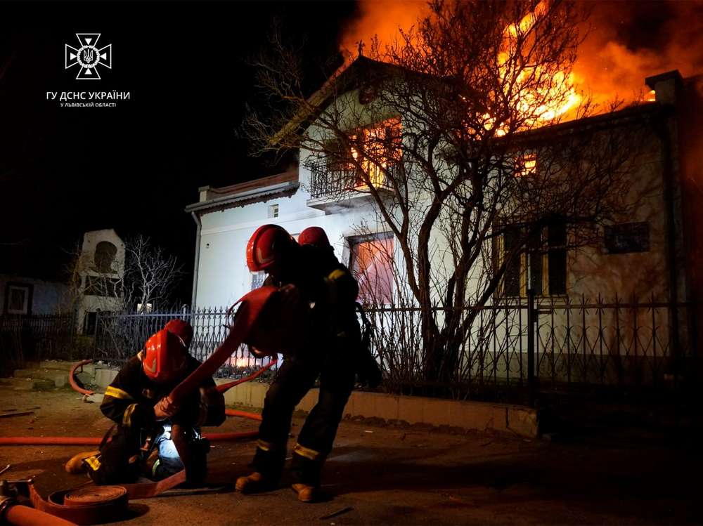 У День народження Бандери росіяни зруйнували його університет і знищили музей Шухевича (фото)