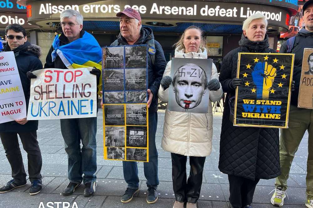 У Нью-Йорку щотижня проходить акція Stand With Ukraine (фото)