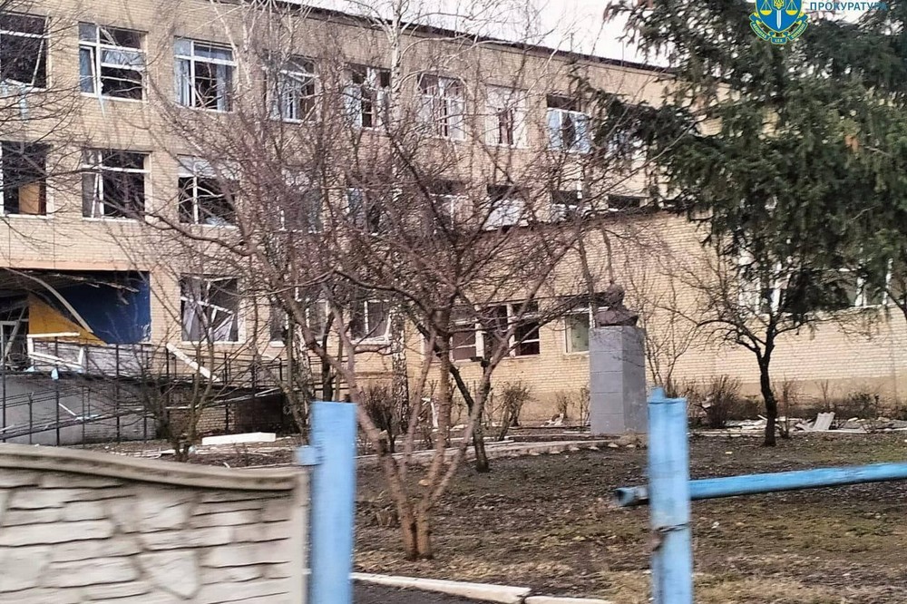 У Великій Писарівці окупанти вбили шкільного працівника, багато руйнувань