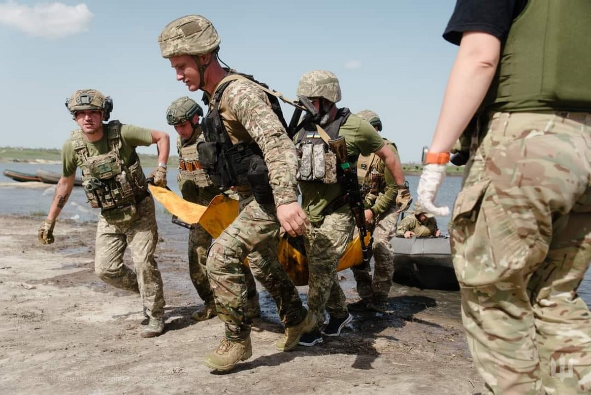 24 квітня на фронті: ворог відновив атаки на Харківщині, скаженіє на Донбасі