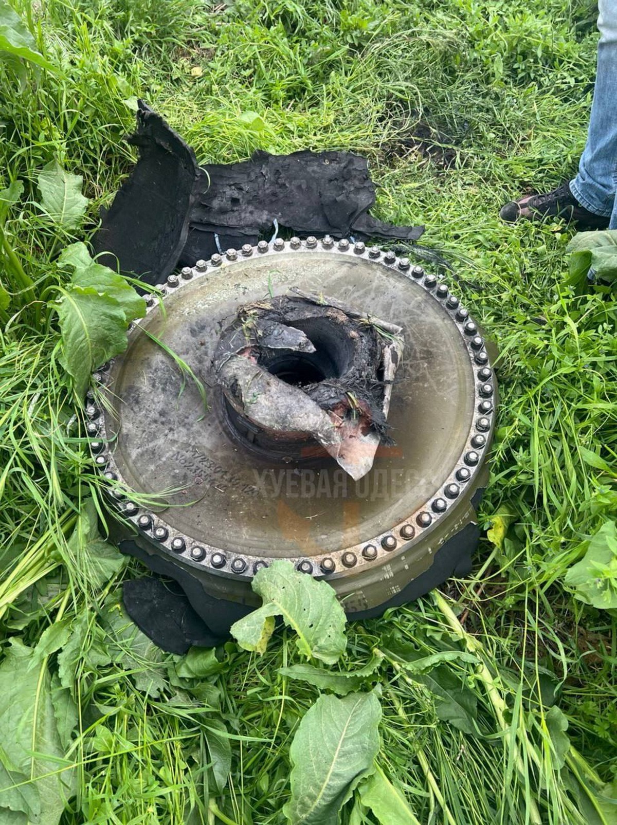 Удар по Одесі 29 квітня: загинули люди і собака, горить палац «Гаррі Потера» (фото, відео)