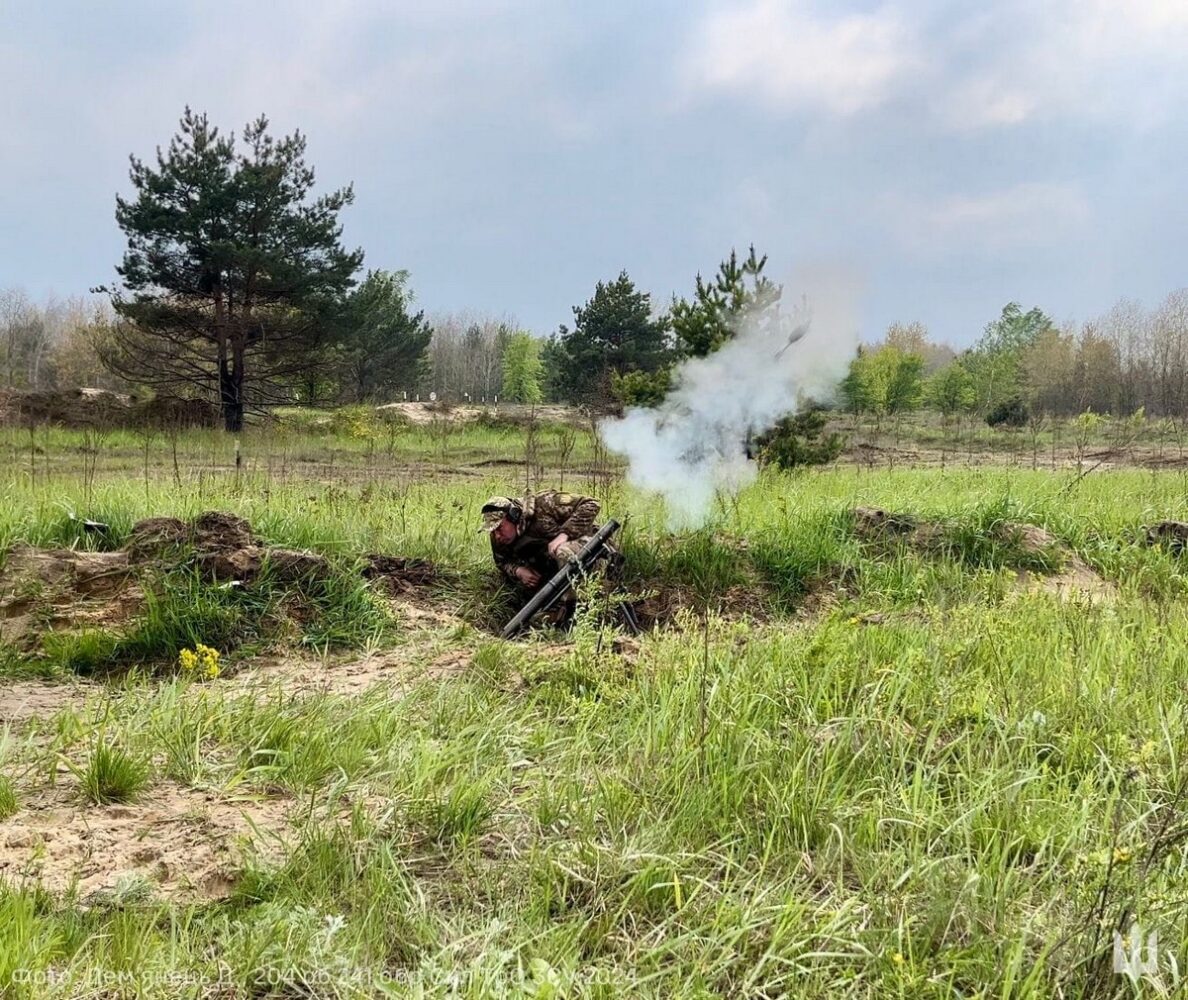3 травня на фронті: кількість боєзіткнень ще зросла – під Авдіївкою пекло