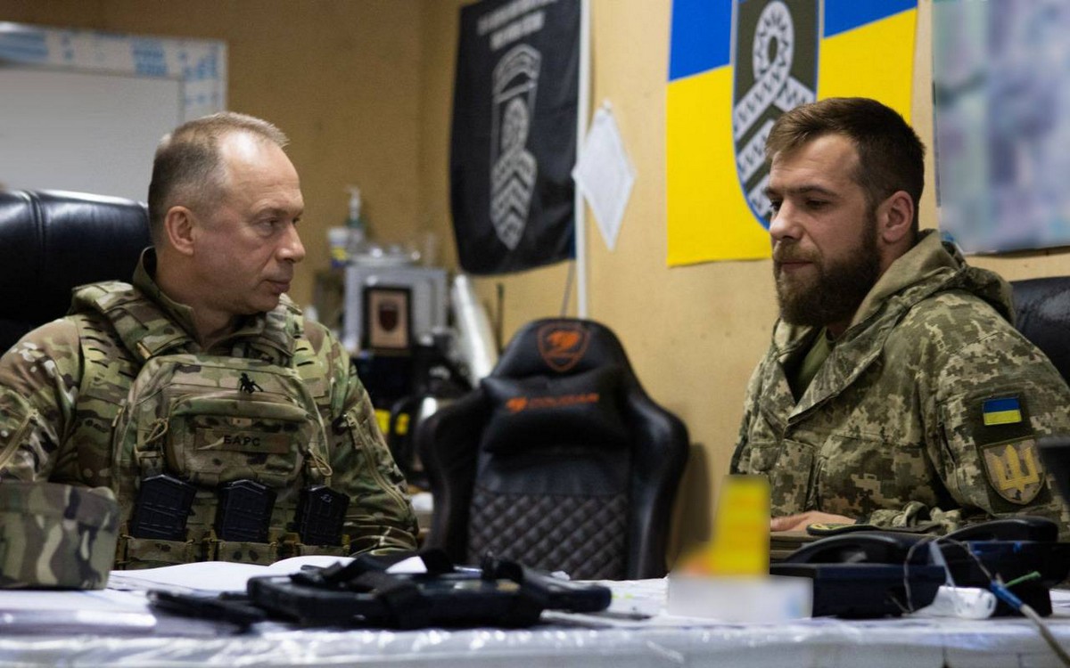 Ситуація на фронті складна: Сирський розповів, на які два міста націлився ворог