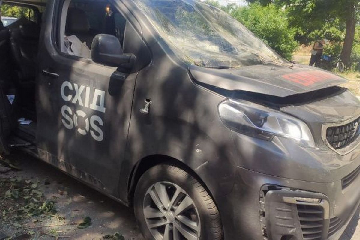 Волонтери на Донеччині потрапили під обстріл 25 червня – що відомо