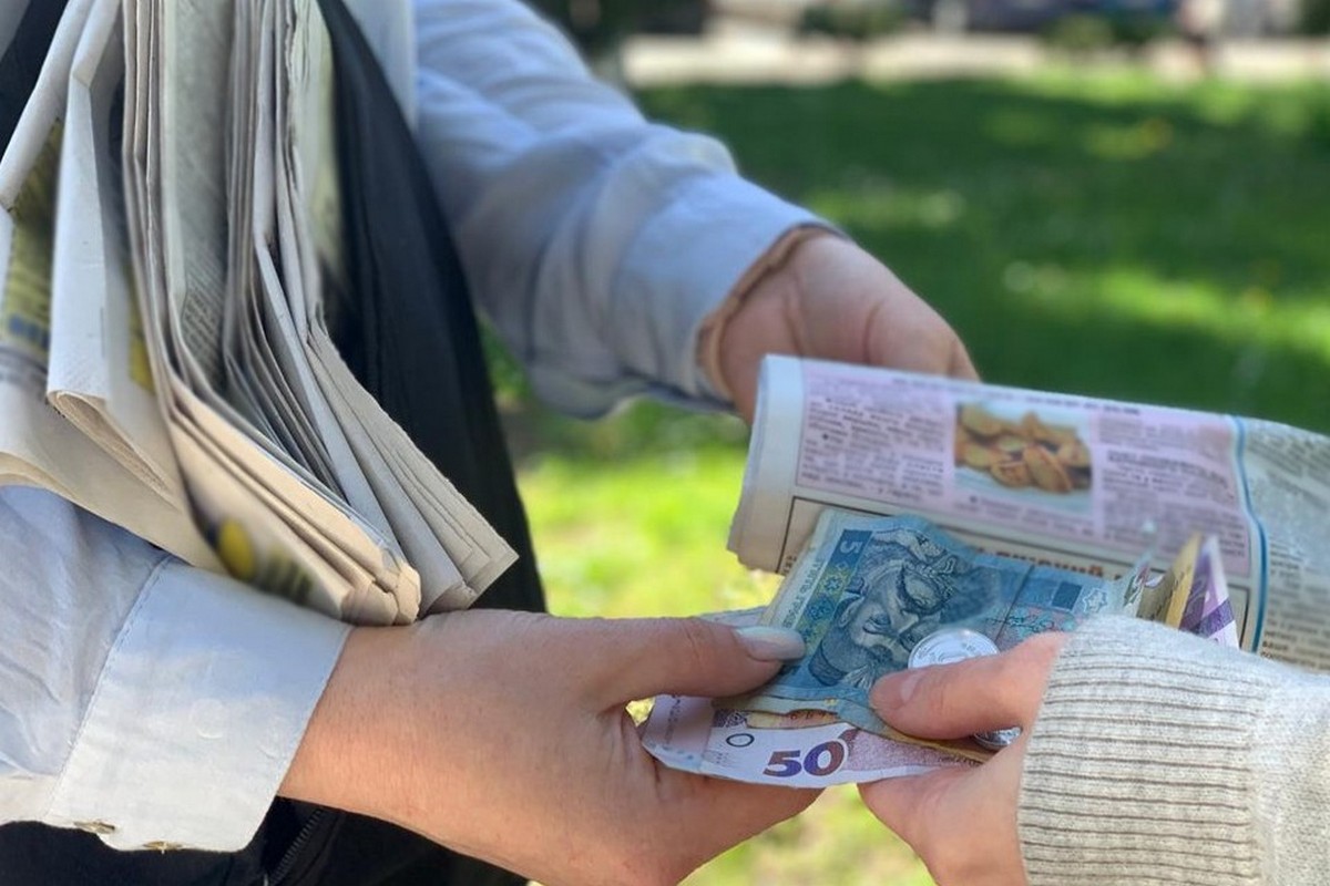 Листоноша у перший робочий день привласнила 37 тисяч і витратила їх на азартні ігри
