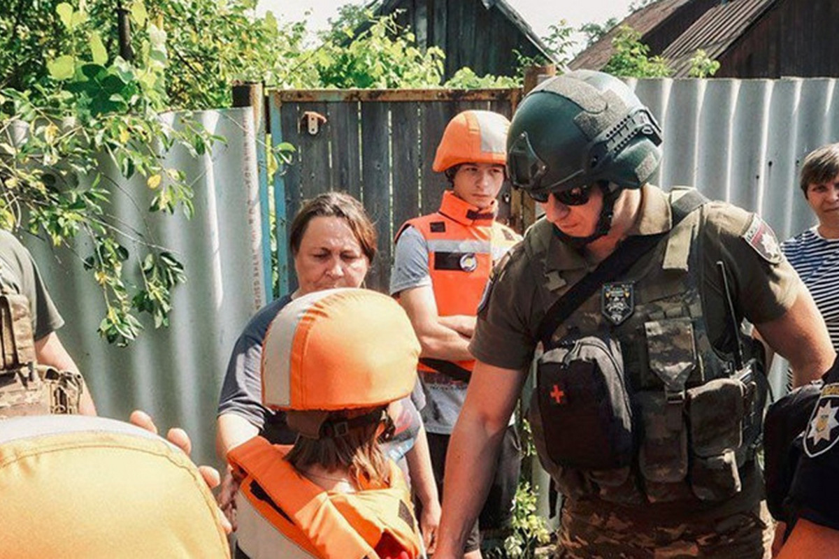 Волонтери на Донеччині потрапили під обстріл 25 червня – що відомо