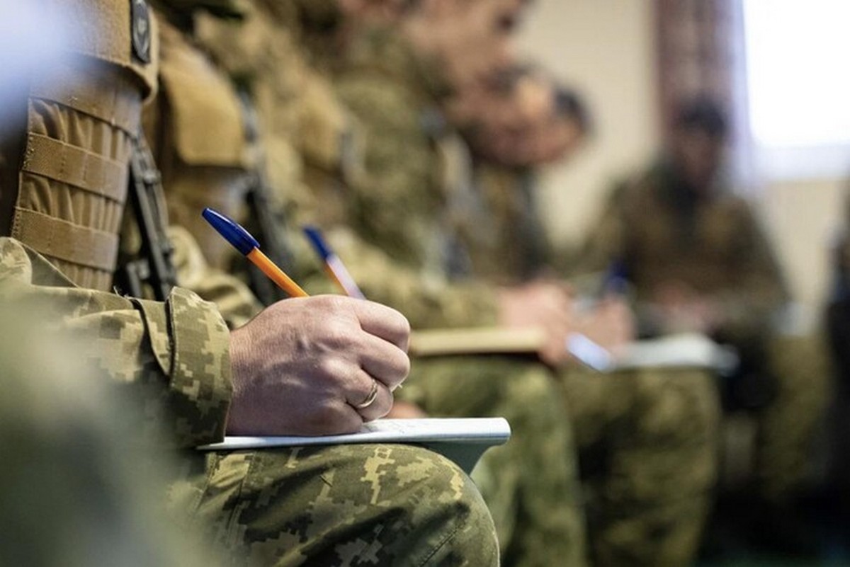 Вручення повістки - скільки часу мають військовозобовʼязані, щоб зʼявитись в ТЦК