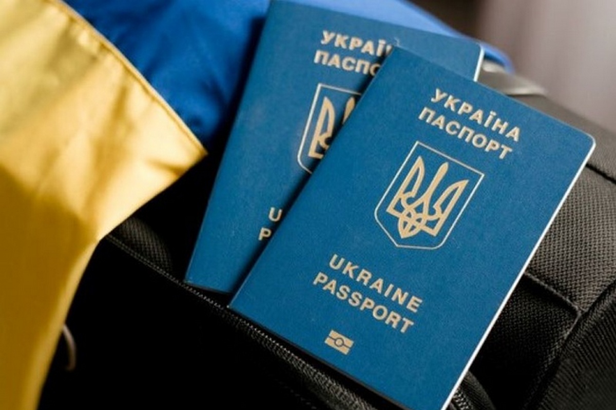 З 15 липня консульські послуги за кордоном можна отримати ще у 20 країнах - перелік
