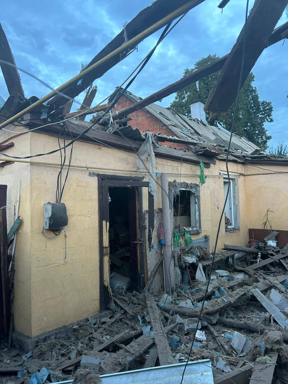 Окупанти обстріляли Харківщину вночі 10 серпня – є загиблі та постраждалі