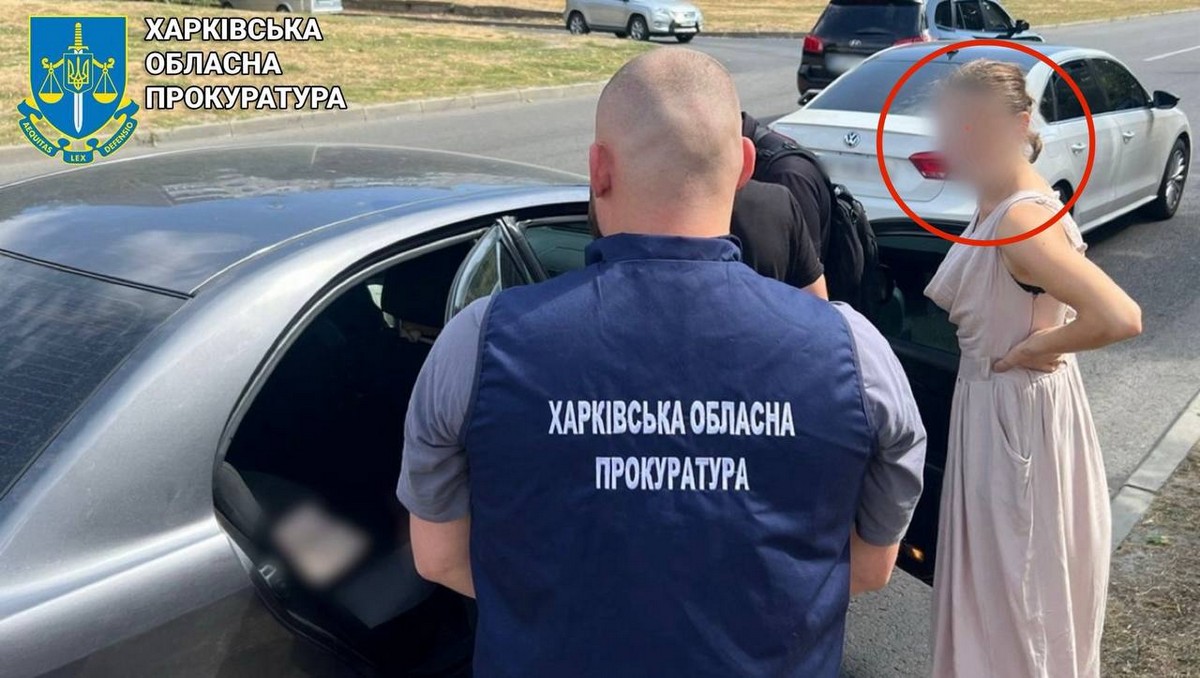 29-річна жінка одружувалася з чоловіками за 5000 доларів, аби допомогти їм втекти за кордон