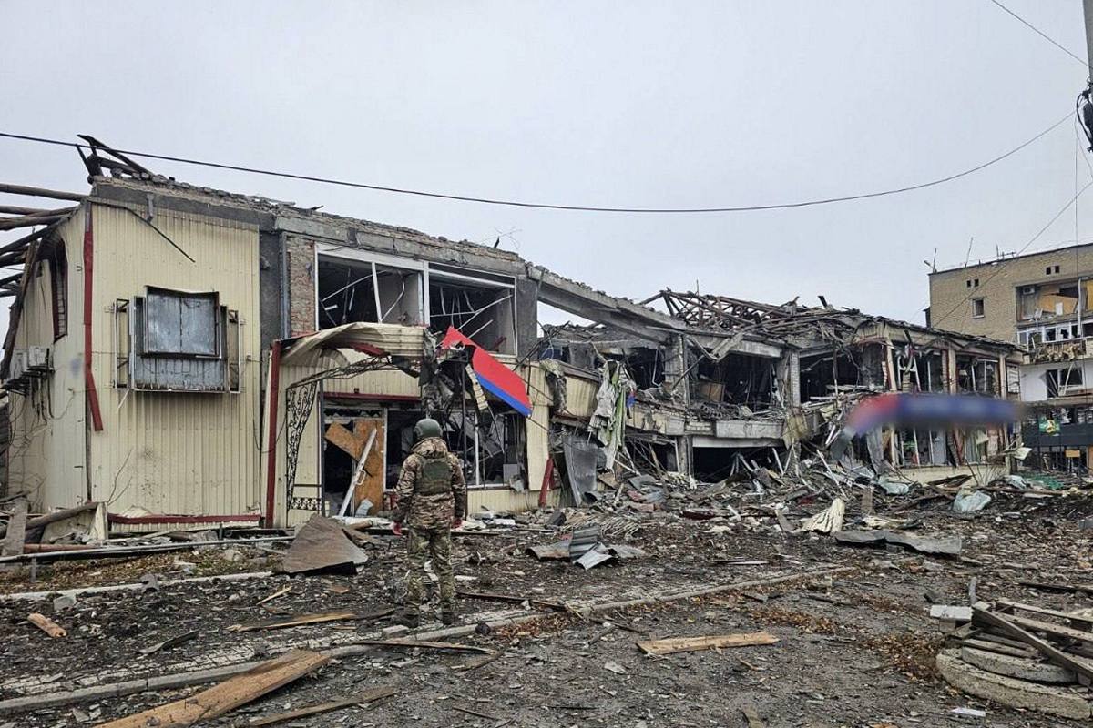 Удар по Донеччині – є загиблий і поранений, пошкоджено пів сотні будинків (фото)