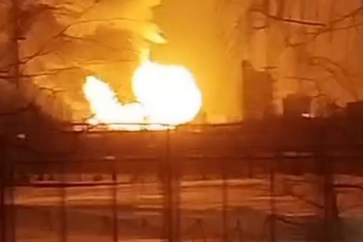 Масована атака на росію 14 січня: спалахнули потужні пожежі (відео)