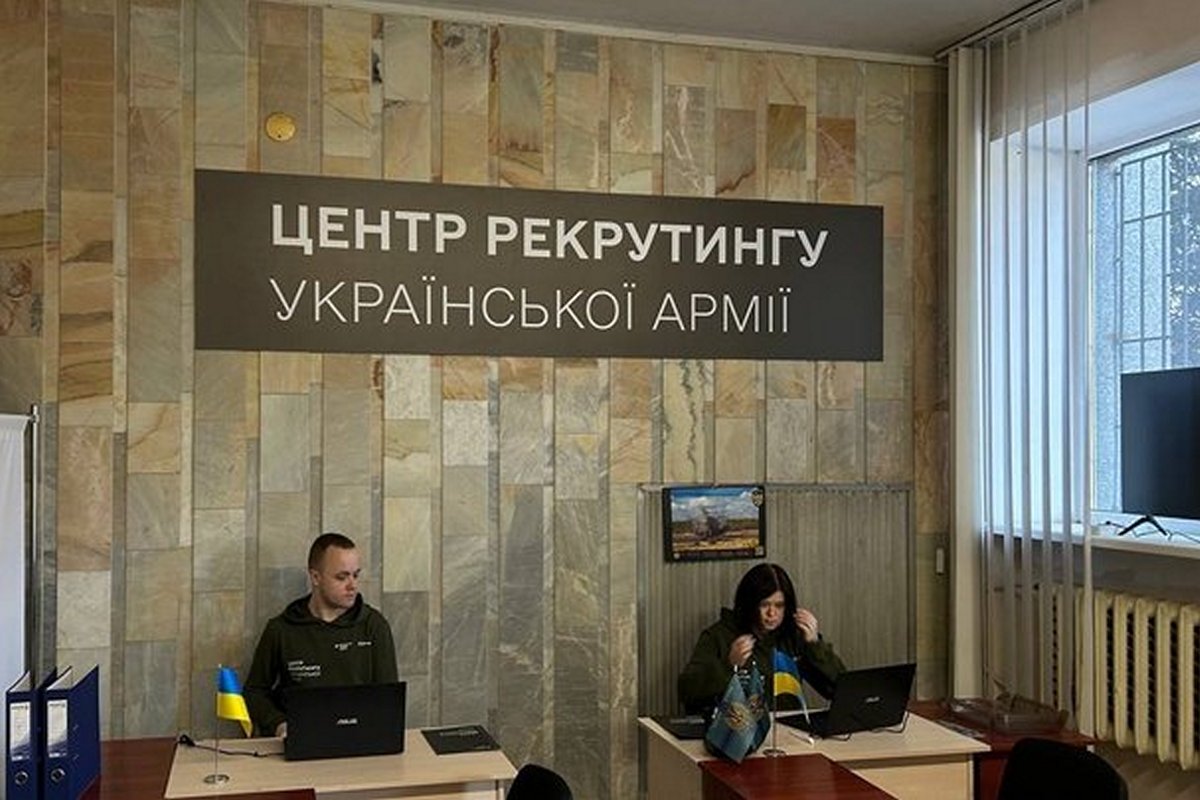 ТОП-7 найбільш популярних спеціальностей у