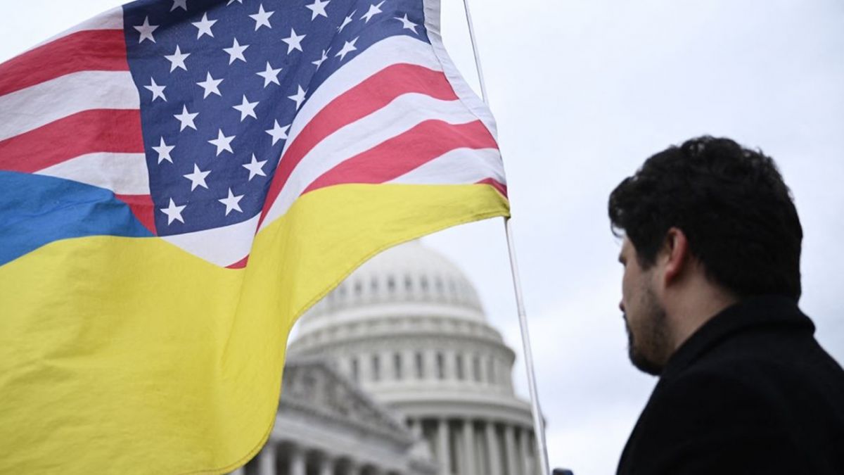 США призупинили програму для українських біженців – «Голос Америки»