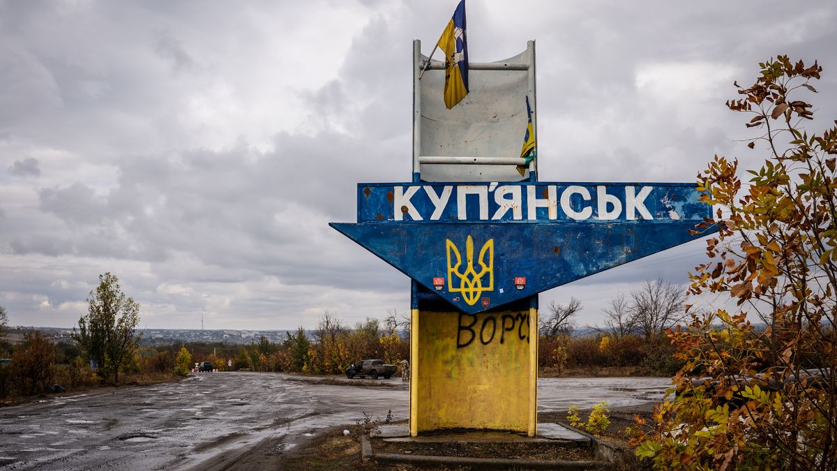 Ворог знаходиться за 2 км: у Куп’янській МВА закликають людей до евакуації