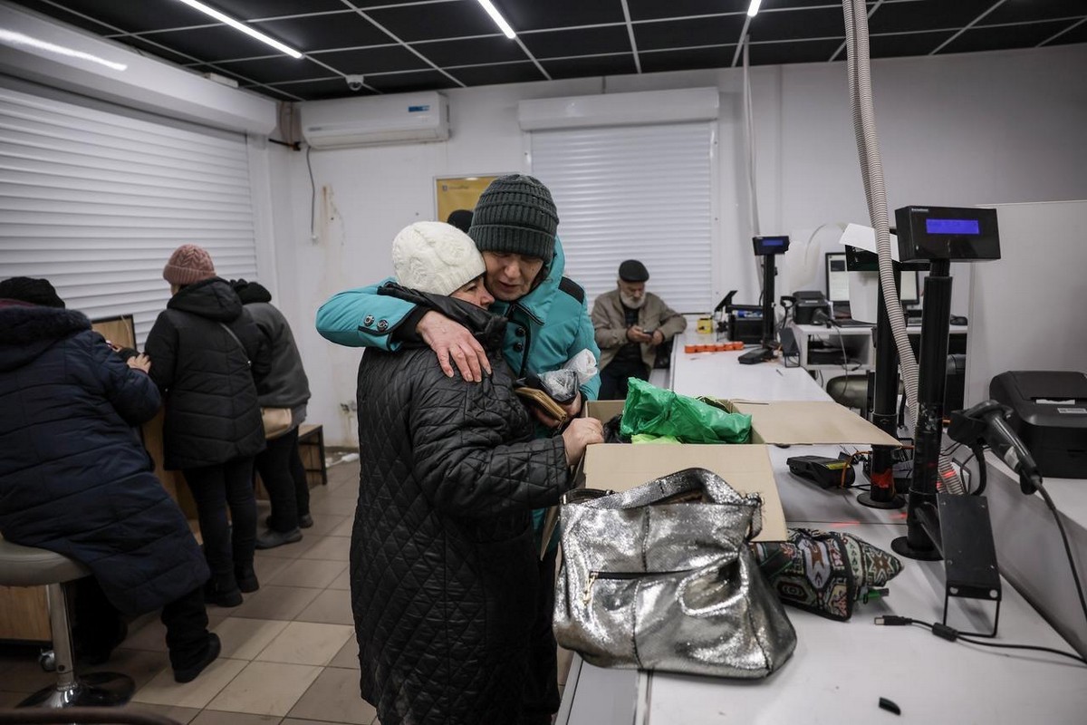 Останнє відділення «Нової Пошти» у Покровську припиняє роботу – воно було осередком життя у місті (фото)