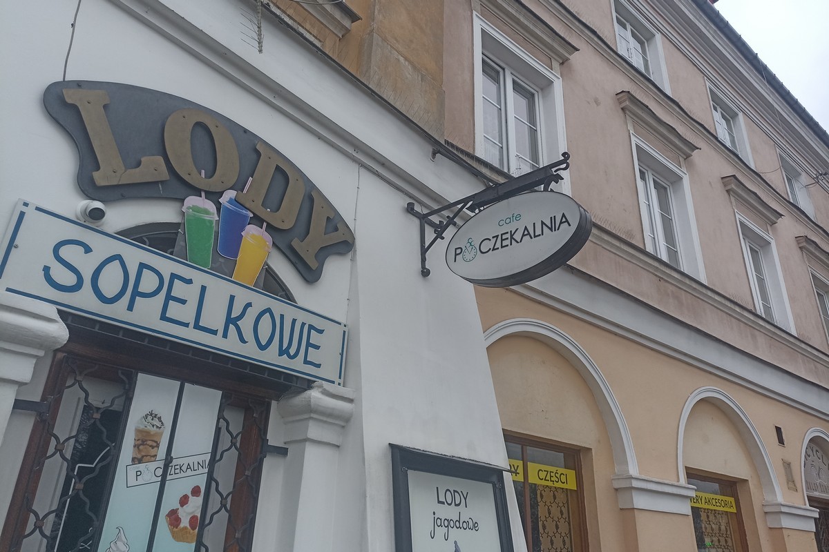 Допомога українським біженцям у різних країнах: де найбільші виплати зараз