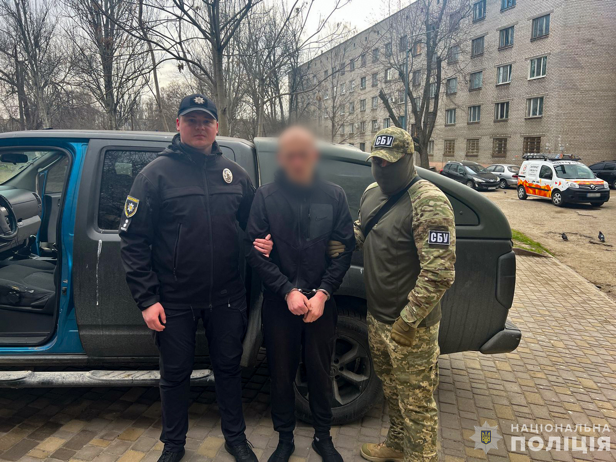 Виготовляв вибухівку для терактів: у Запоріжжі затримали чоловіка за підозрою в держзраді