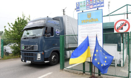 "Транспортний безвіз" між Україною та ЄС продовжено до кінця 2025 року – що це означає для перевізників