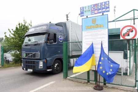 "Транспортний безвіз" між Україною та ЄС продовжено до кінця 2025 року – що це означає для перевізників