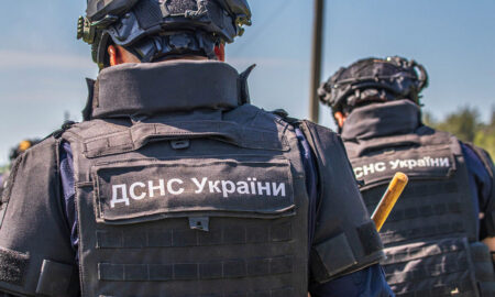 Четверо поранених, під завалами можуть бути люди – ворог вдарив КАБами по Куп’янську