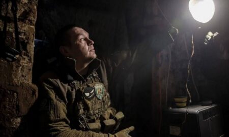 Обстановка на фронті 17 квітня: ворог ще просунувся до кордону з Дніпропетровщиною, втратив 1230 солдат