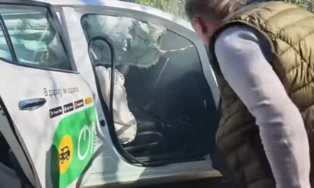 «Скажіть, він живий? Спасіть його, будь ласка!»: хлопець благає врятувати мертвого тата – у Херсоні сьогодні знову пекло (відео)